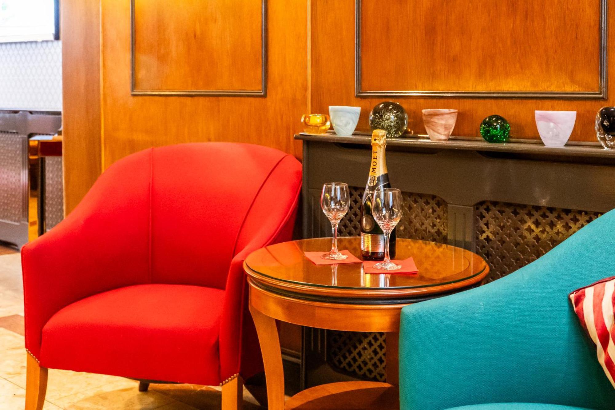 Hotel La Place Лондон Экстерьер фото