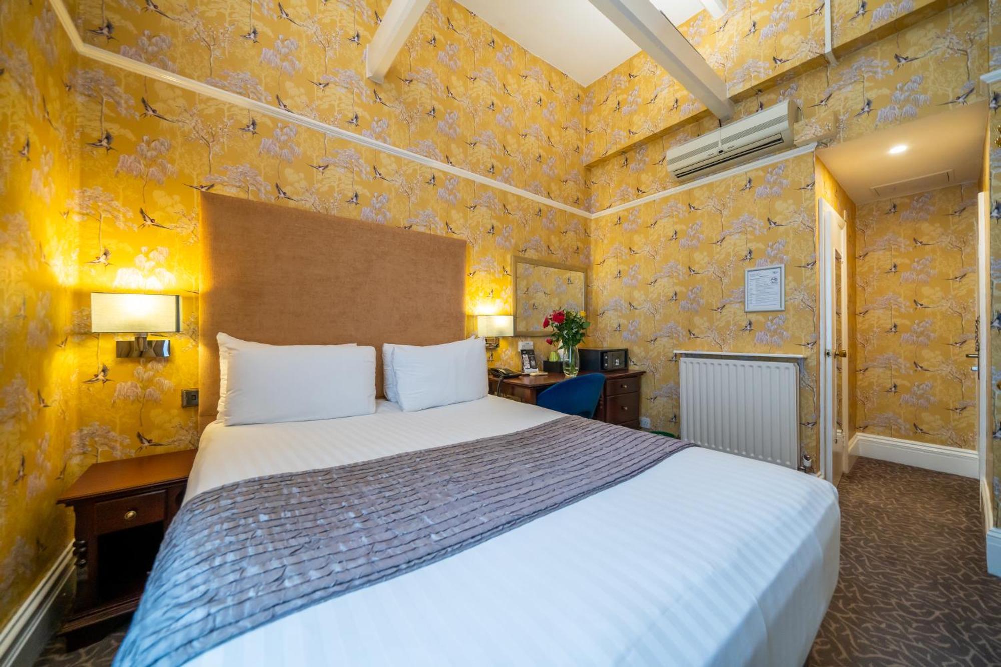 Hotel La Place Лондон Экстерьер фото