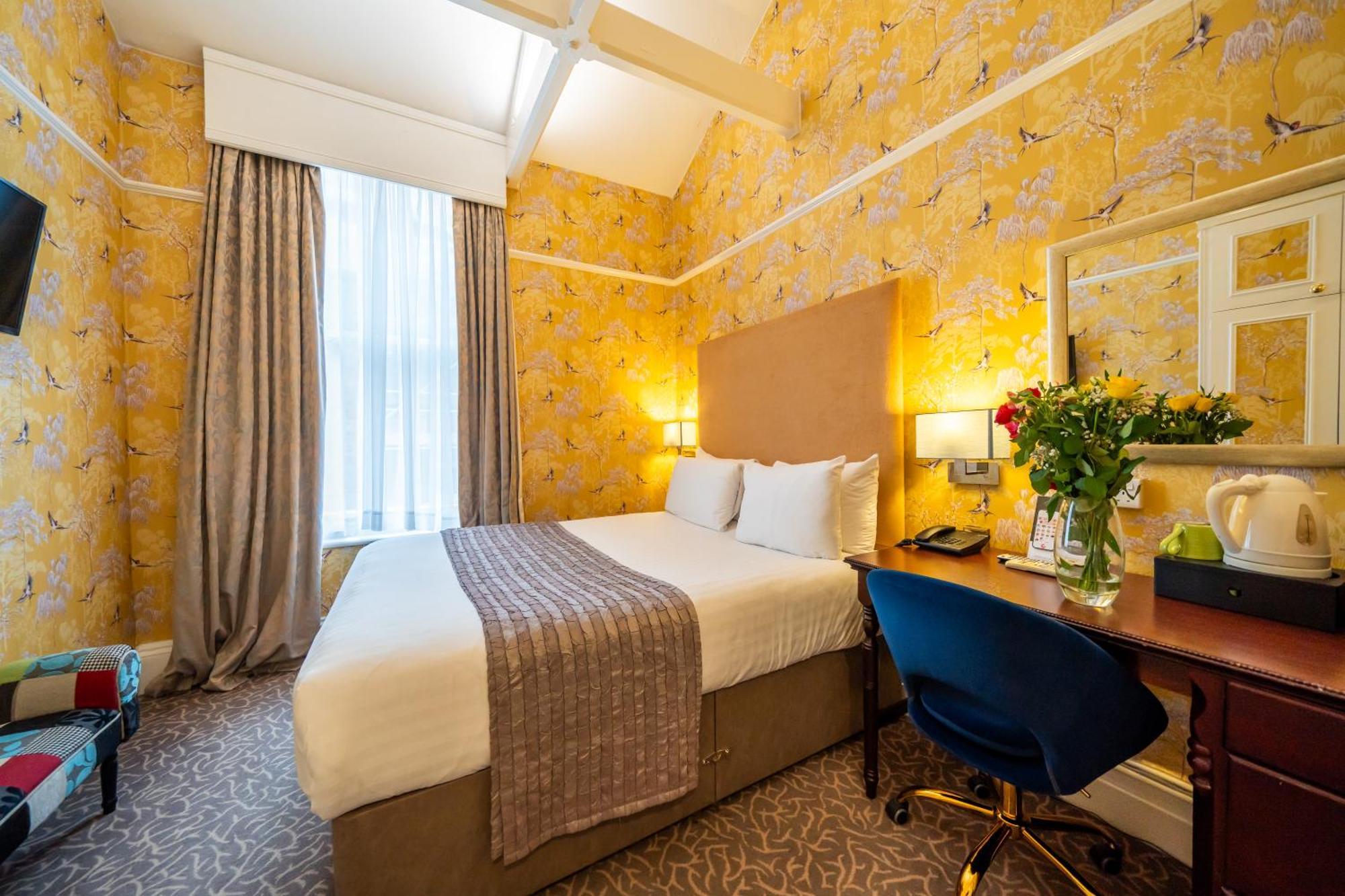 Hotel La Place Лондон Экстерьер фото