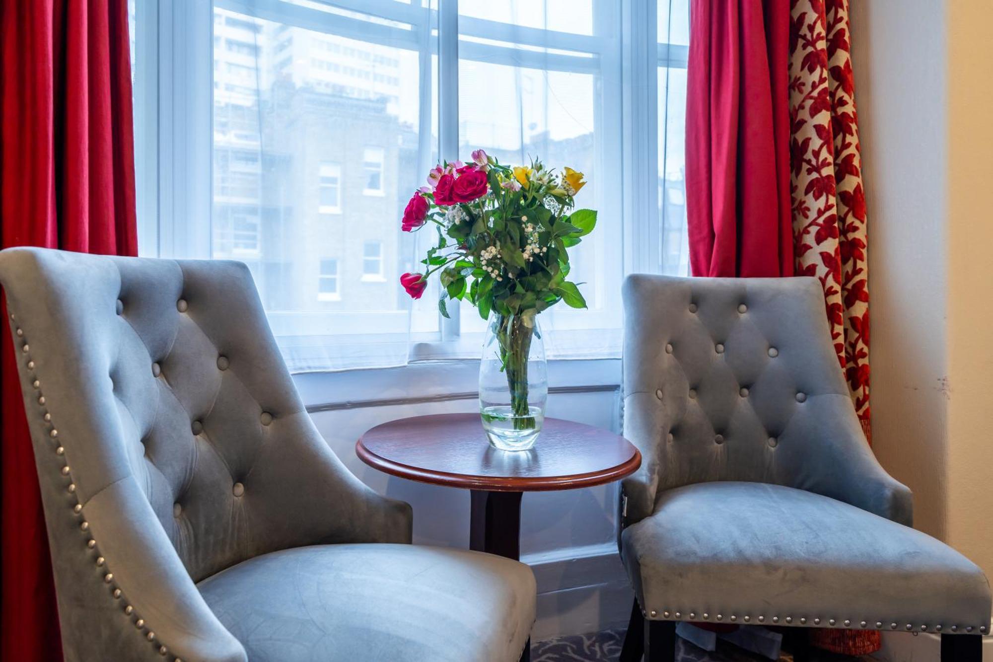 Hotel La Place Лондон Экстерьер фото
