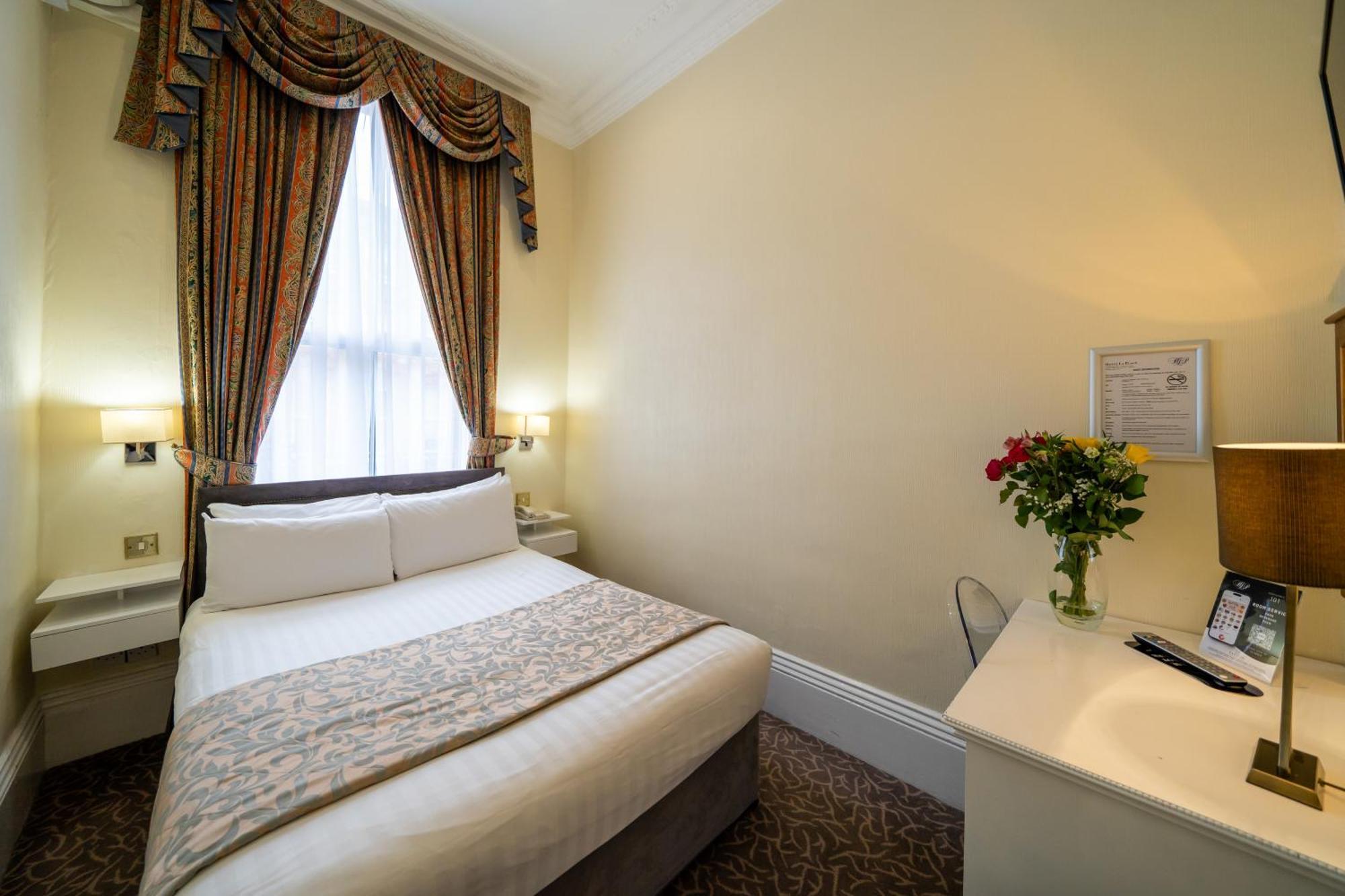 Hotel La Place Лондон Экстерьер фото