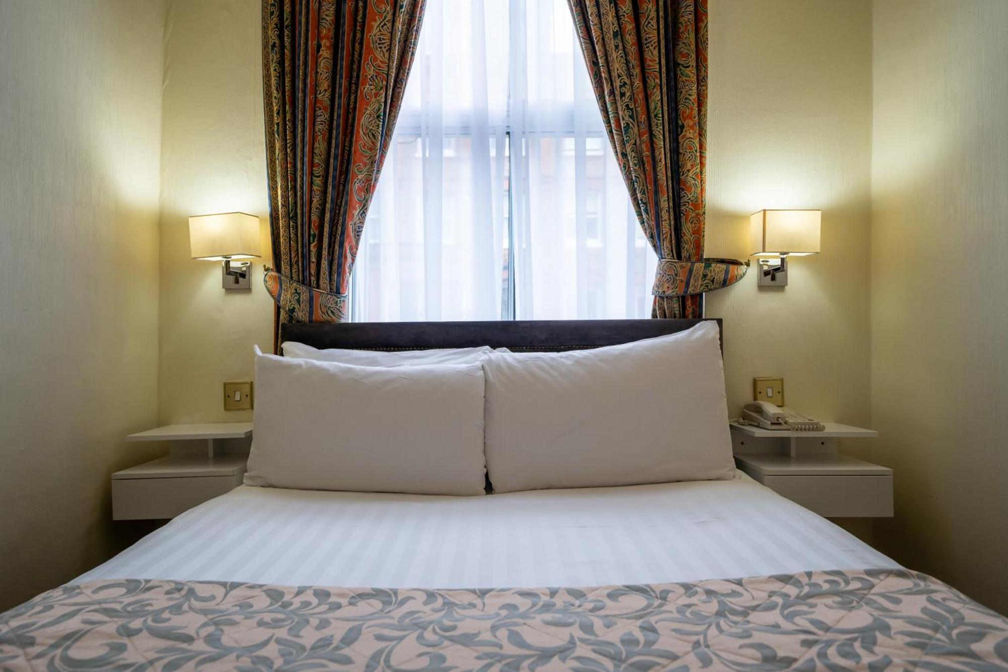 Hotel La Place Лондон Экстерьер фото